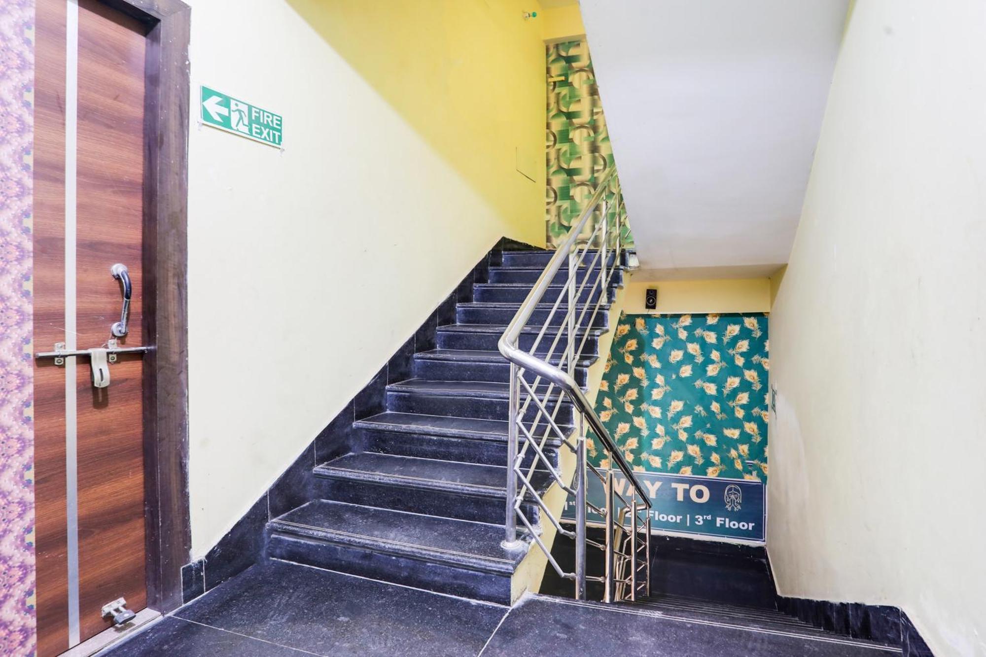 Super Hotel O Janki Path Lekha Nagar Danapur Buitenkant foto